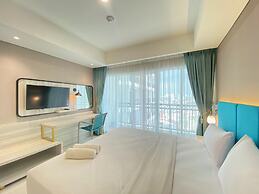 Modern and Spacious Studio Room at Green Kosambi Apartment