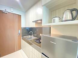 Modern and Spacious Studio Room at Green Kosambi Apartment