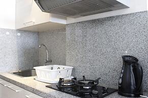 Minimalist Studio Apartment at The Suite @Metro