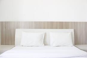 Minimalist Studio Apartment at The Suite @Metro