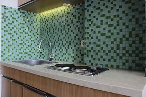 Relaxing Studio at Pinewood Apartment near UNPAD Jatinangor