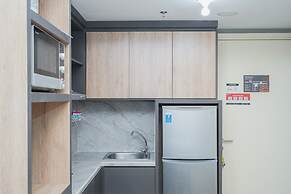 Comfortable and Homey 2BR Apartment at M-Town Residence