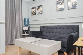 Comfortable and Homey 2BR Apartment at M-Town Residence