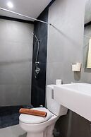 Homey 2BR Paddington Heights Apartment