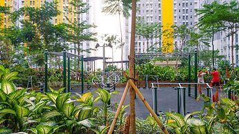 Modern Furnished Studio at Springlake Summarecon Bekasi Apartment