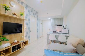 Modern and Comfortable 2BR Springlake Summarecon Bekasi Apartment