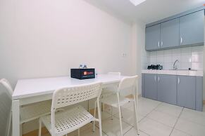 Beautiful and Cozy 2BR at Springlake Summarecon Bekasi Apartment