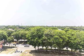 Cozy Studio at Elvis Tower Apartment