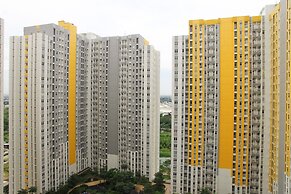 Modern Design 2BR The Springlake Summarecon Apartment