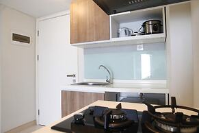 Modern Design 2BR The Springlake Summarecon Apartment