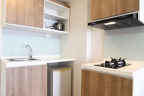 Modern Design 2BR The Springlake Summarecon Apartment