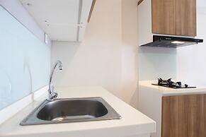 Modern Design 2BR The Springlake Summarecon Apartment