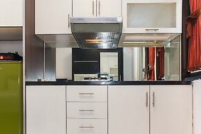Homey and Strategic Studio Apartment at Metropark Condominium Jababeka