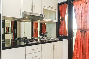 Homey and Strategic Studio Apartment at Metropark Condominium Jababeka