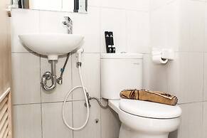 Comfortable Studio at Monroe Tower Apartment