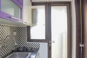 Homey and Simply Studio Room at Kebagusan City Apartment
