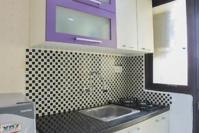 Homey and Simply Studio Room at Kebagusan City Apartment
