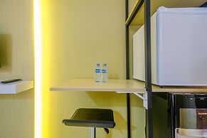 Cozy Living Studio Room at Evenciio Margonda Apartment