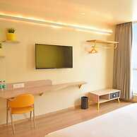 Bloom Golf Course Road