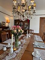Cecil Bacon Manor