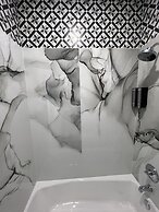 Grand Villa Inn Galleria