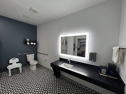 Grand Villa Inn Galleria