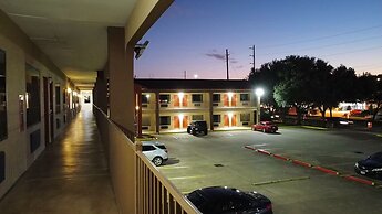 Grand Villa Inn Galleria