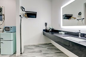 Grand Villa Inn Galleria