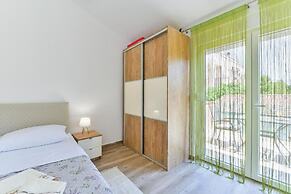 Cascade villas with private garden and jacuzzi