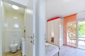 Cascade villas with private garden and jacuzzi