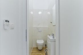 Cascade villas with private garden and jacuzzi