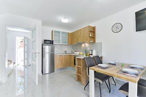 Cascade villas with private garden and jacuzzi