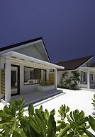 OBLU XPERIENCE Ailafushi - All Inclusive with Free Transfers