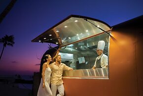 OBLU XPERIENCE Ailafushi - All Inclusive with Free Transfers