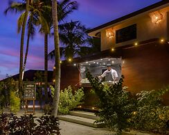 OBLU XPERIENCE Ailafushi - All Inclusive with Free Transfers