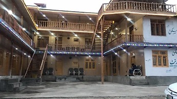 Kumrat Maskan Hotel