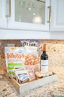 Stunning Views of the Okanagan Lake