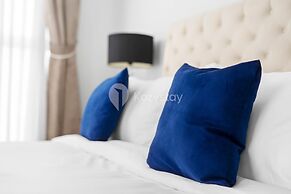 CASTILLE by Kozystay