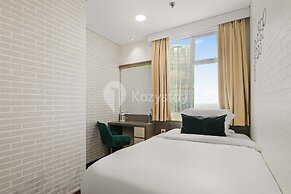 Meadow by Kozystay | Newly Renovated | Kebon Jeruk