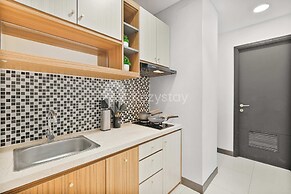 Meadow by Kozystay | Newly Renovated | Kebon Jeruk