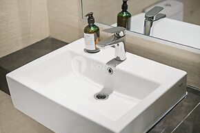 Meadow by Kozystay | Newly Renovated | Kebon Jeruk