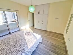 Beach-a-Holic Apartment