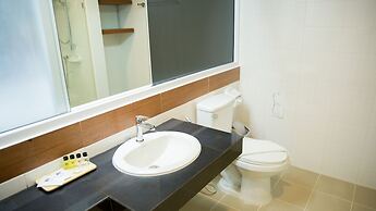 B2 Hat Yai Rat Uthit Boutique & Budget Hotel