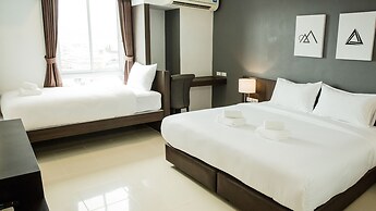 B2 Hat Yai Rat Uthit Boutique & Budget Hotel