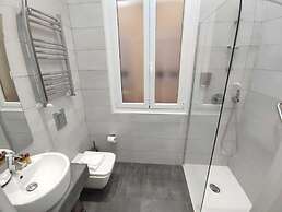 Hostal Manuela by gaiarooms