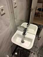 Hostal Manuela by gaiarooms