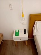 Hostal Manuela by gaiarooms