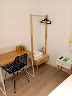 Hostal Manuela by gaiarooms