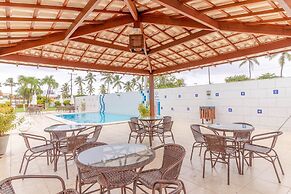 GB39 Apt 2 Quartos Duplex a 50m da Praia