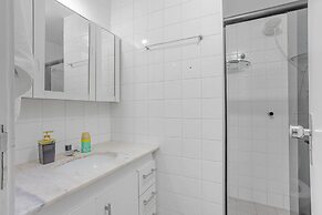 GB39 Apt 2 Quartos Duplex a 50m da Praia